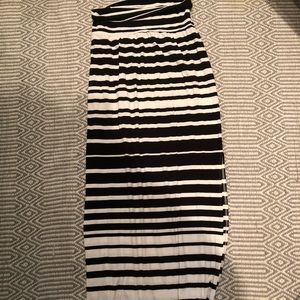 ATHLETA MAXI SKIRT